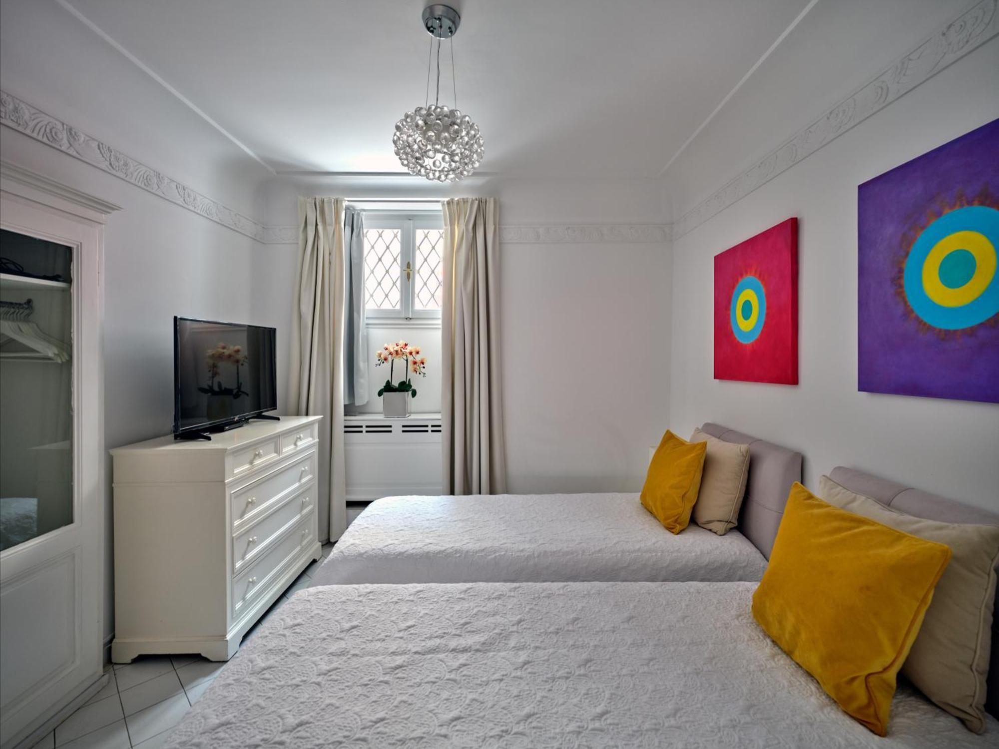 הוילה אתונה The White House In Plaka By Jj Hospitality מראה חיצוני תמונה